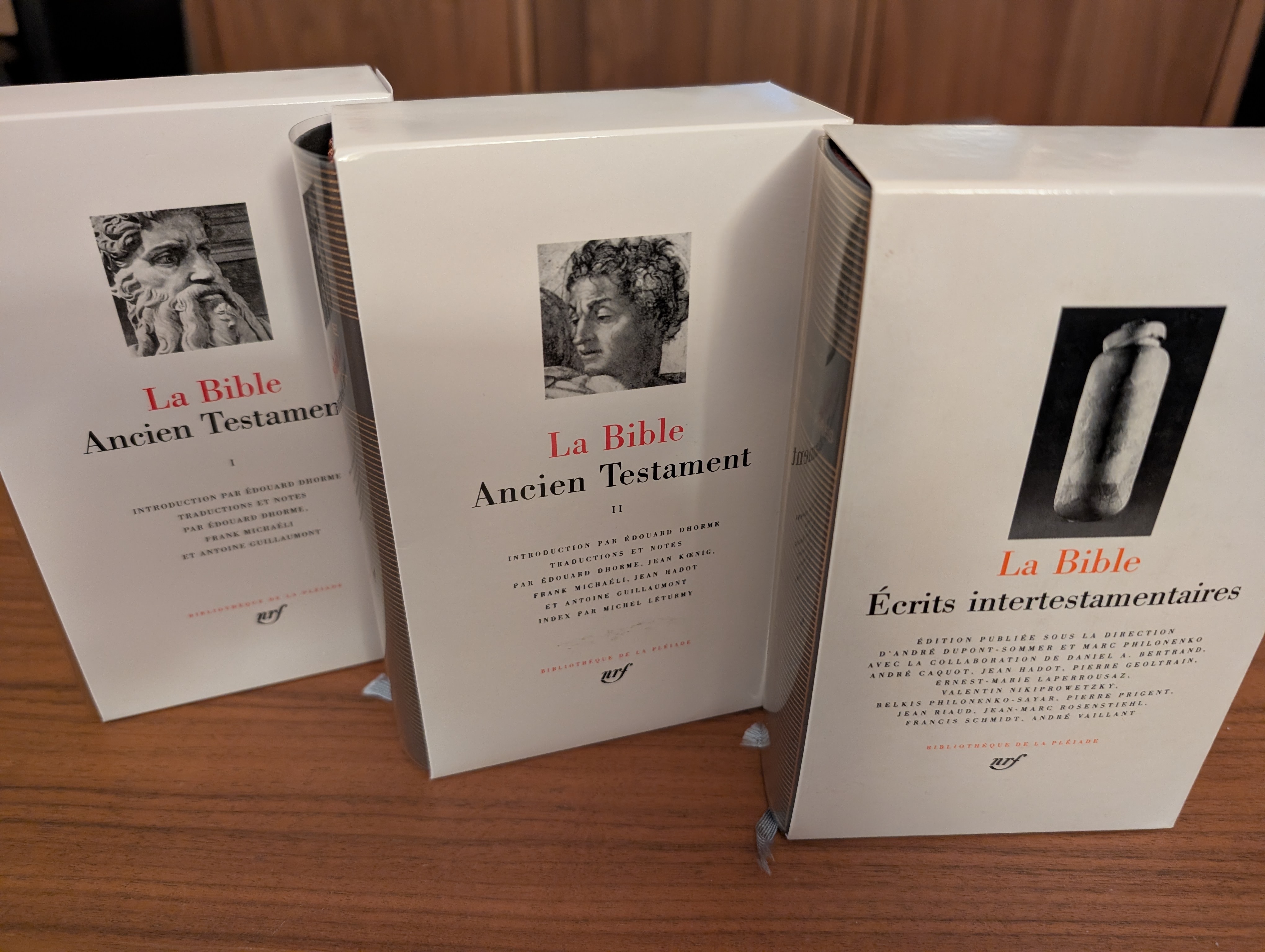 La Bible: Ancien Testament et Écrits intertestamentaires, La Pléiade, Éditions Gallimard.