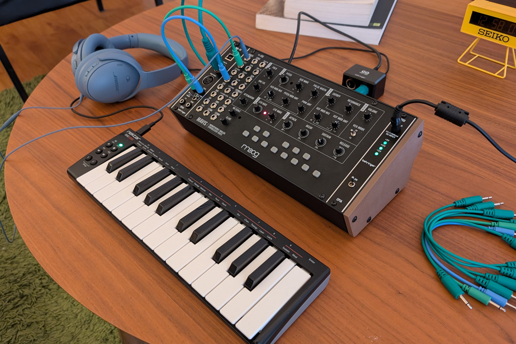 Moog Mavis synth