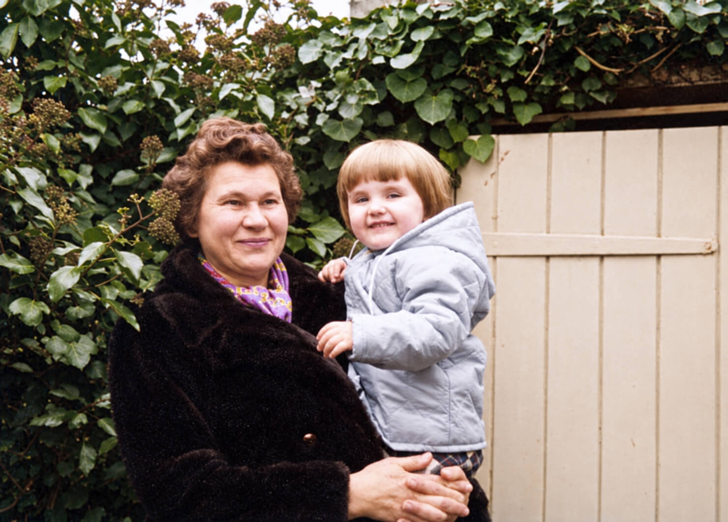 Ma grand-mère ukrainienne Tania et moi en 1976